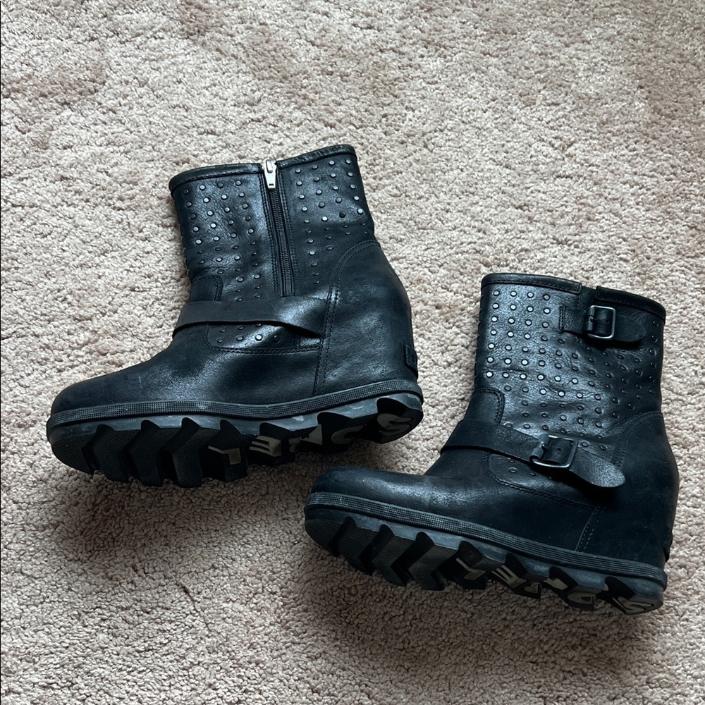 Sorel Joan of Arctic II Stud Leather Ankle Boot